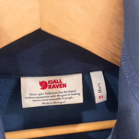 Fjällräven Blue Vest - Picture 2 of 3